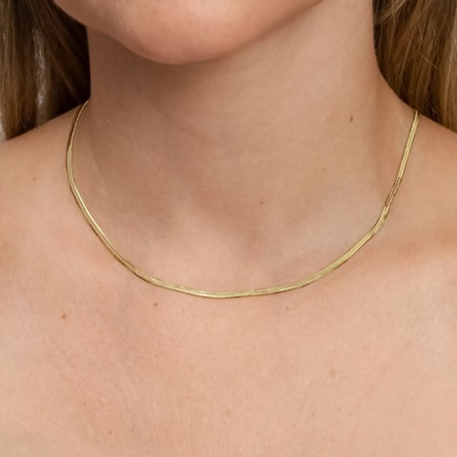 CHOKER FITA 2MM BANHADA A OURO 18K