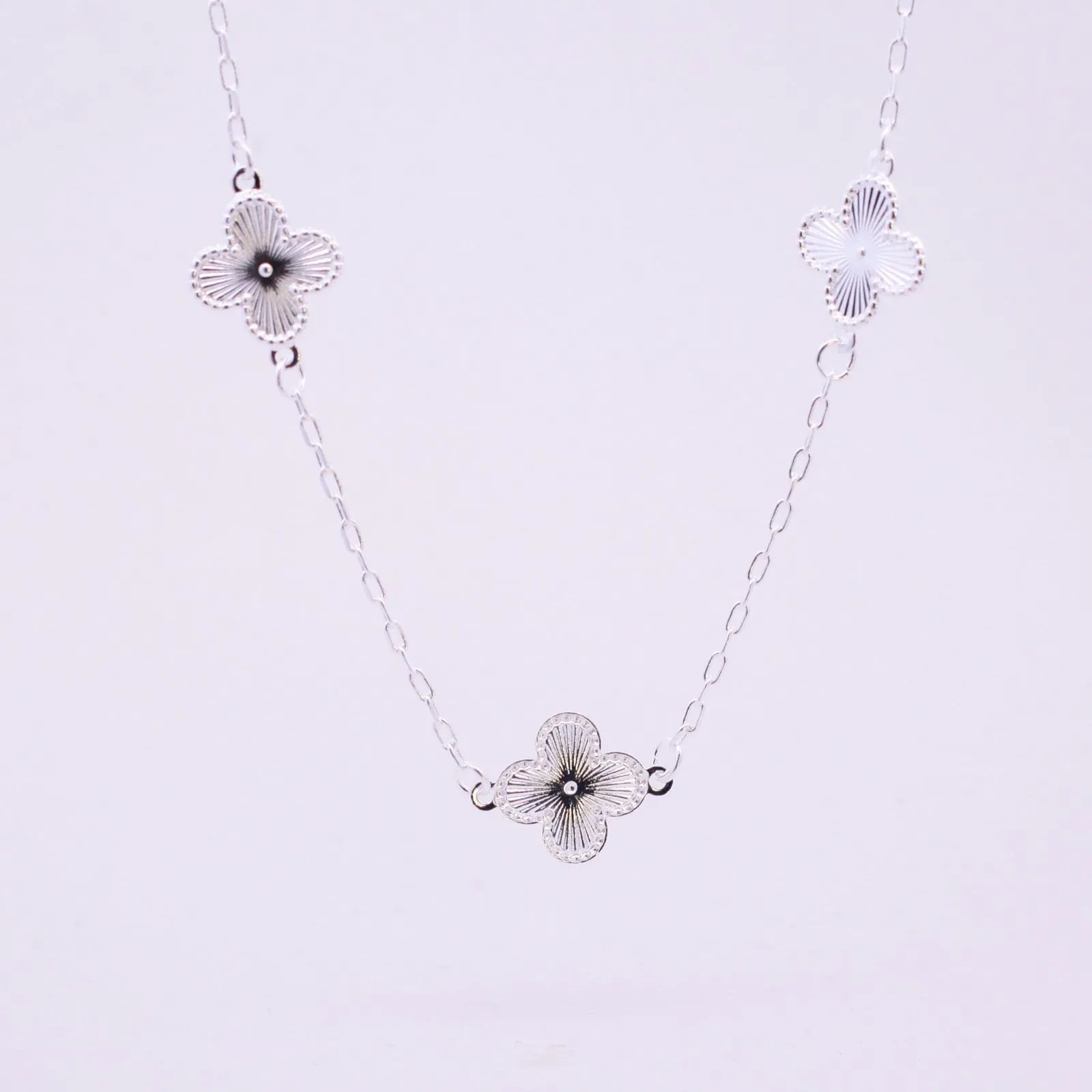 CHOKER TREVO INSPIRAÇÃO BANHADO A PRATA