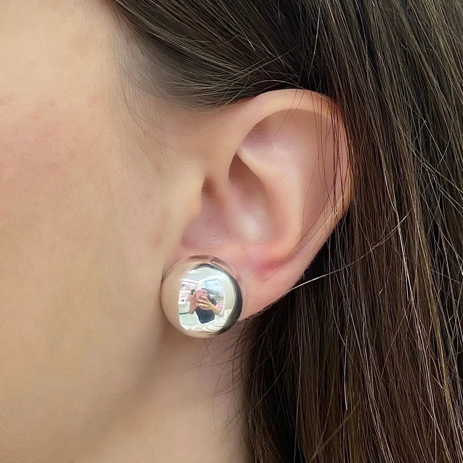 BRINCO BOTÃO LISO MÉDIO BANHADO A PRATA