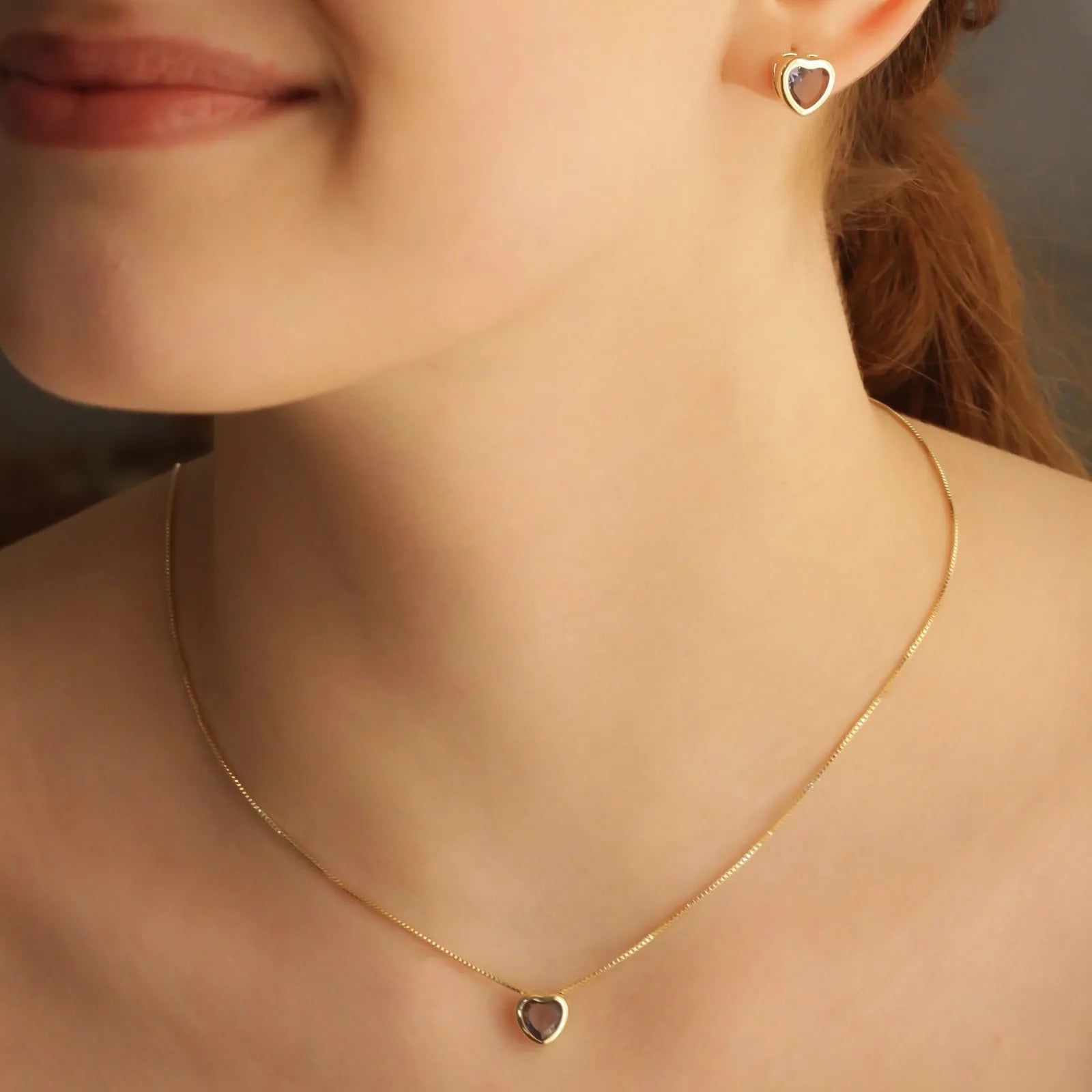 CONJUNTO CORAÇÃO PEDRA LILÁS OURO