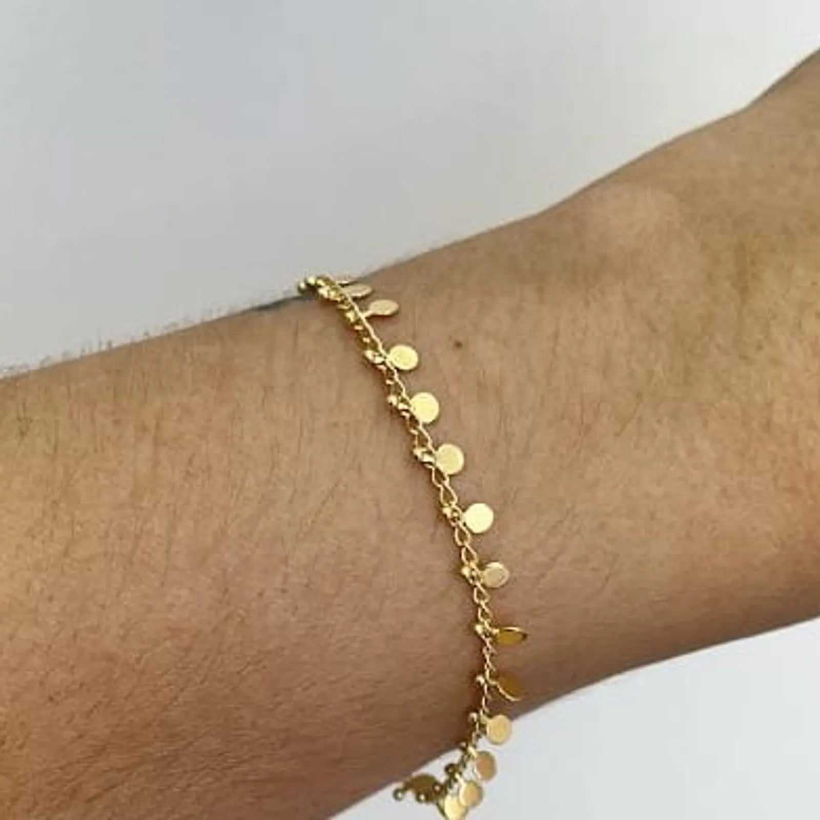 PULSEIRA MINI MEDALHAS BANHADA A OURO 18K