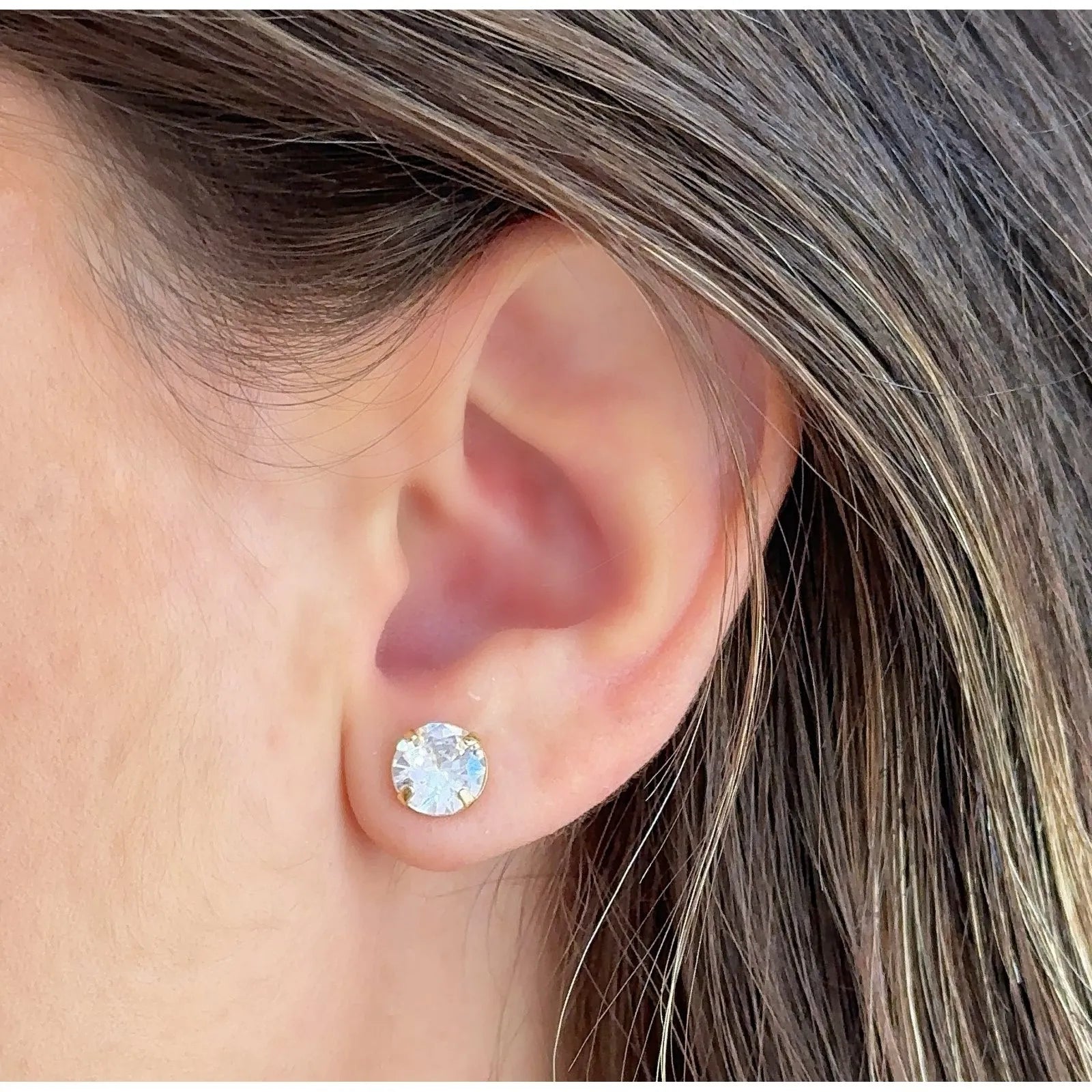 BRINCO PONTO DE LUZ 8MM BANHADO A OURO 18K