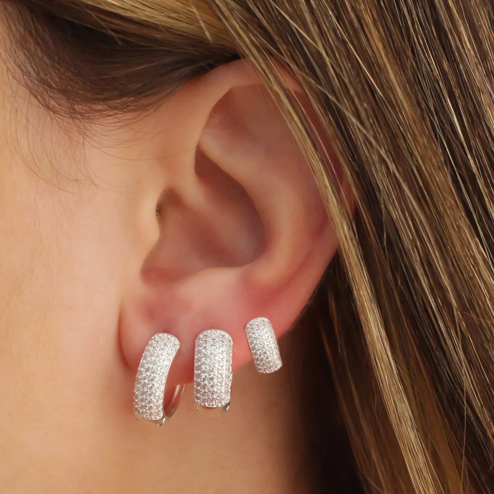 BRINCO TRIO ARGOLA 5mm CRAVEJADO CRISTAL BANHADO A PRATA