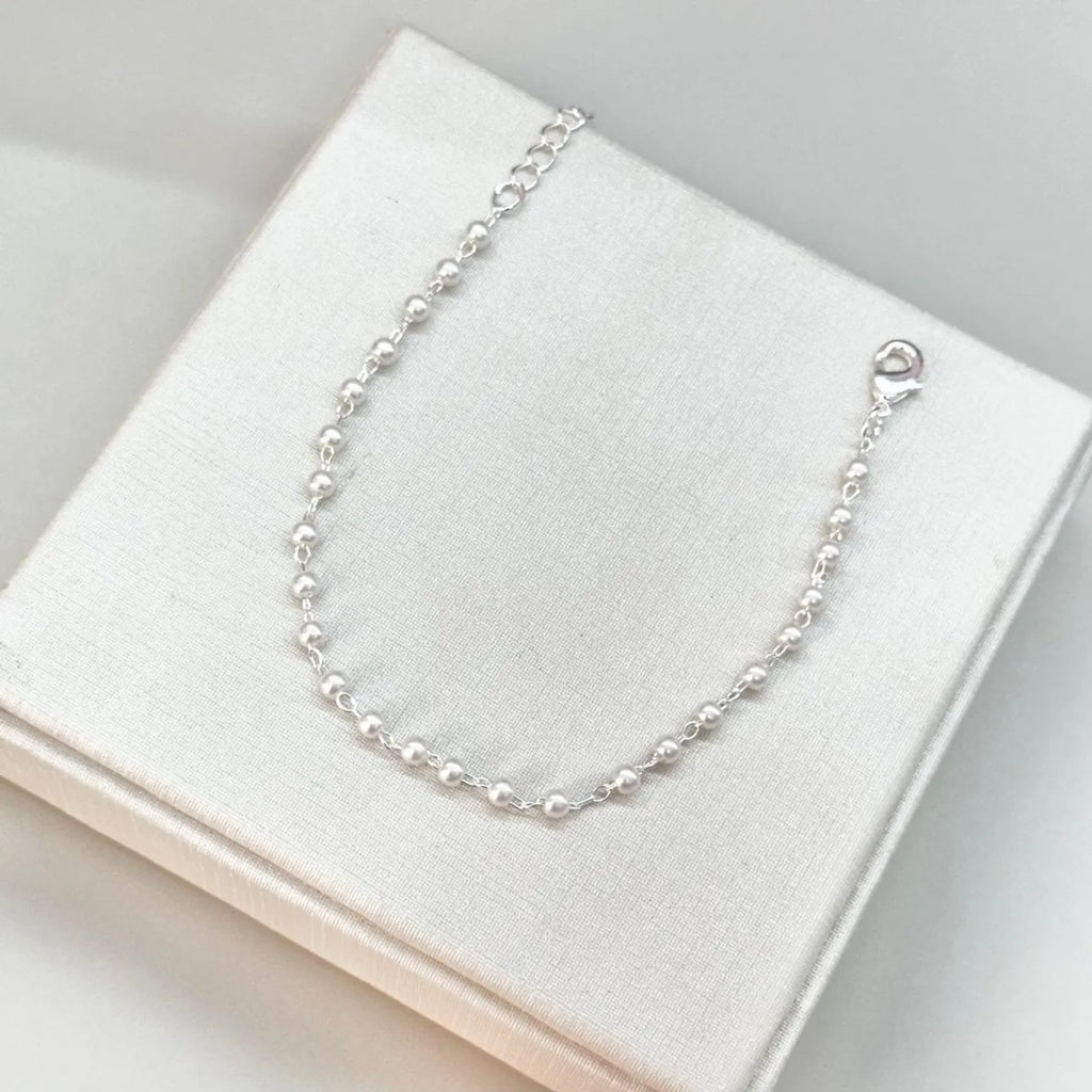PULSEIRA PÉROLAS MINI BANHADA A PRATA