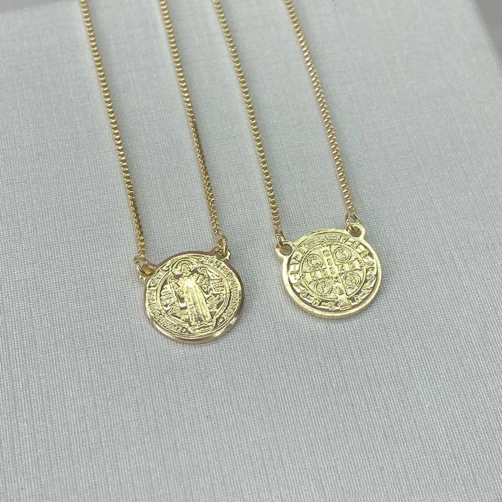 ESCAPULÁRIO UNISSEX SÃO BENTO 60CM BANHADO A OURO 18K